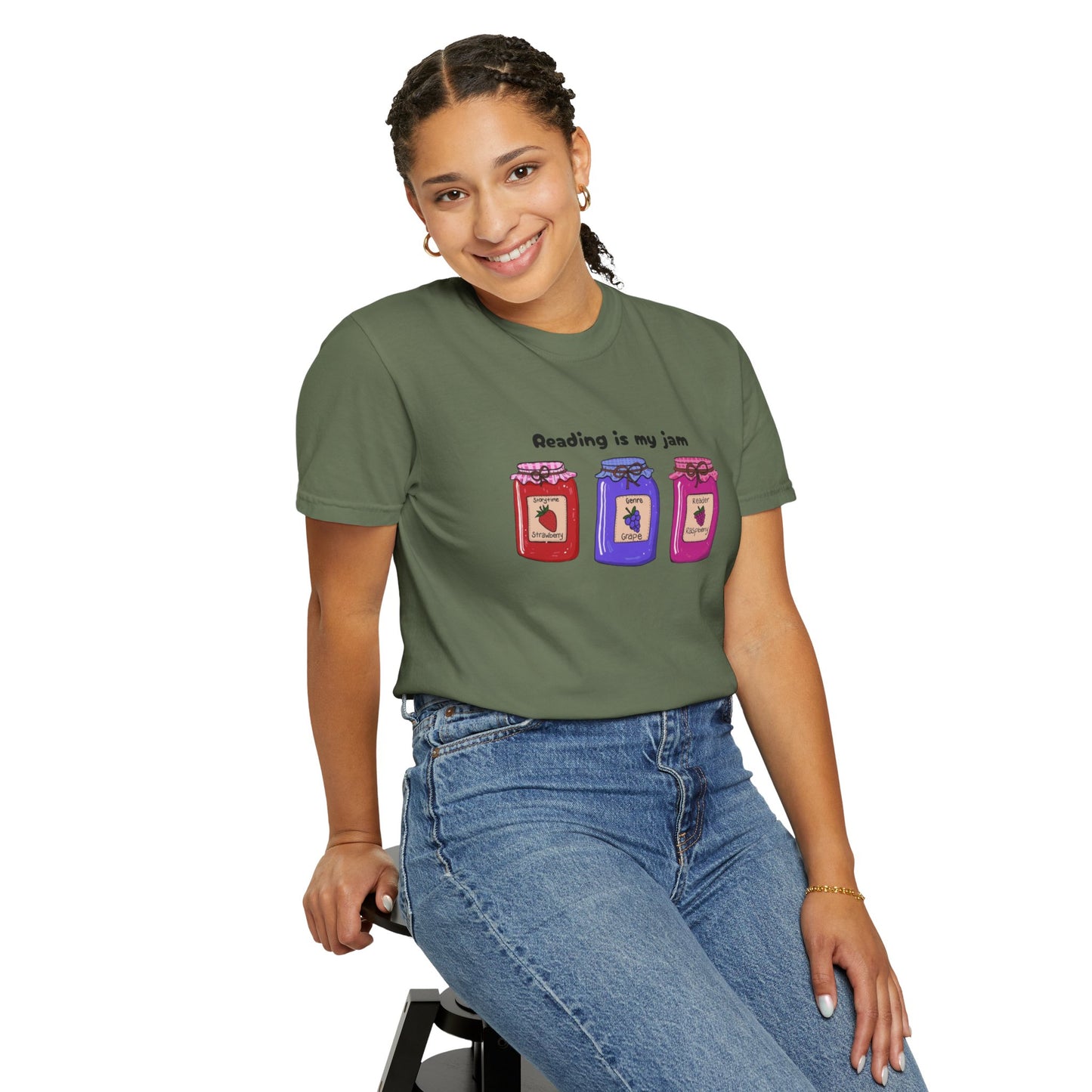 Reading is my jam- Tee