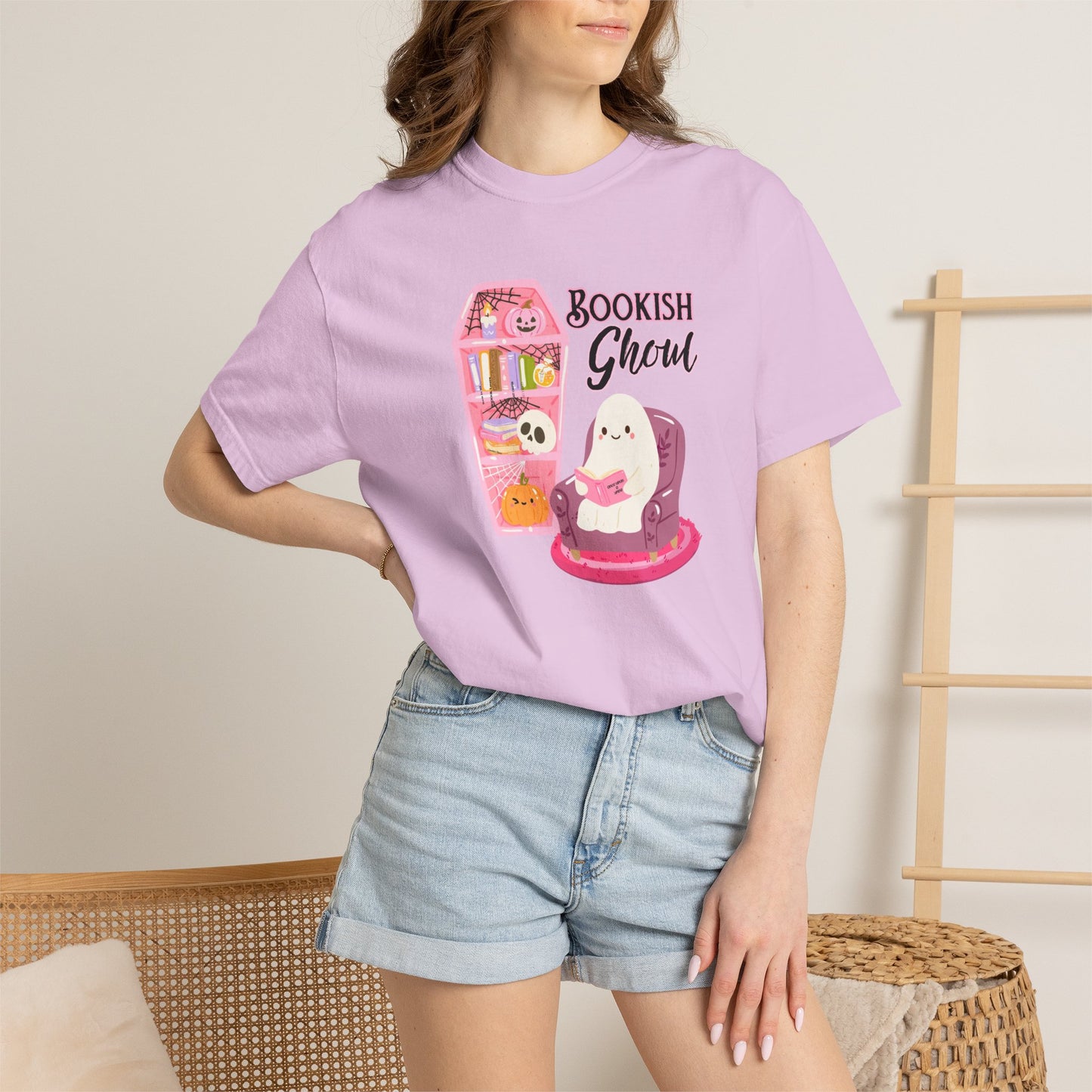 Bookish Ghoul-Tee